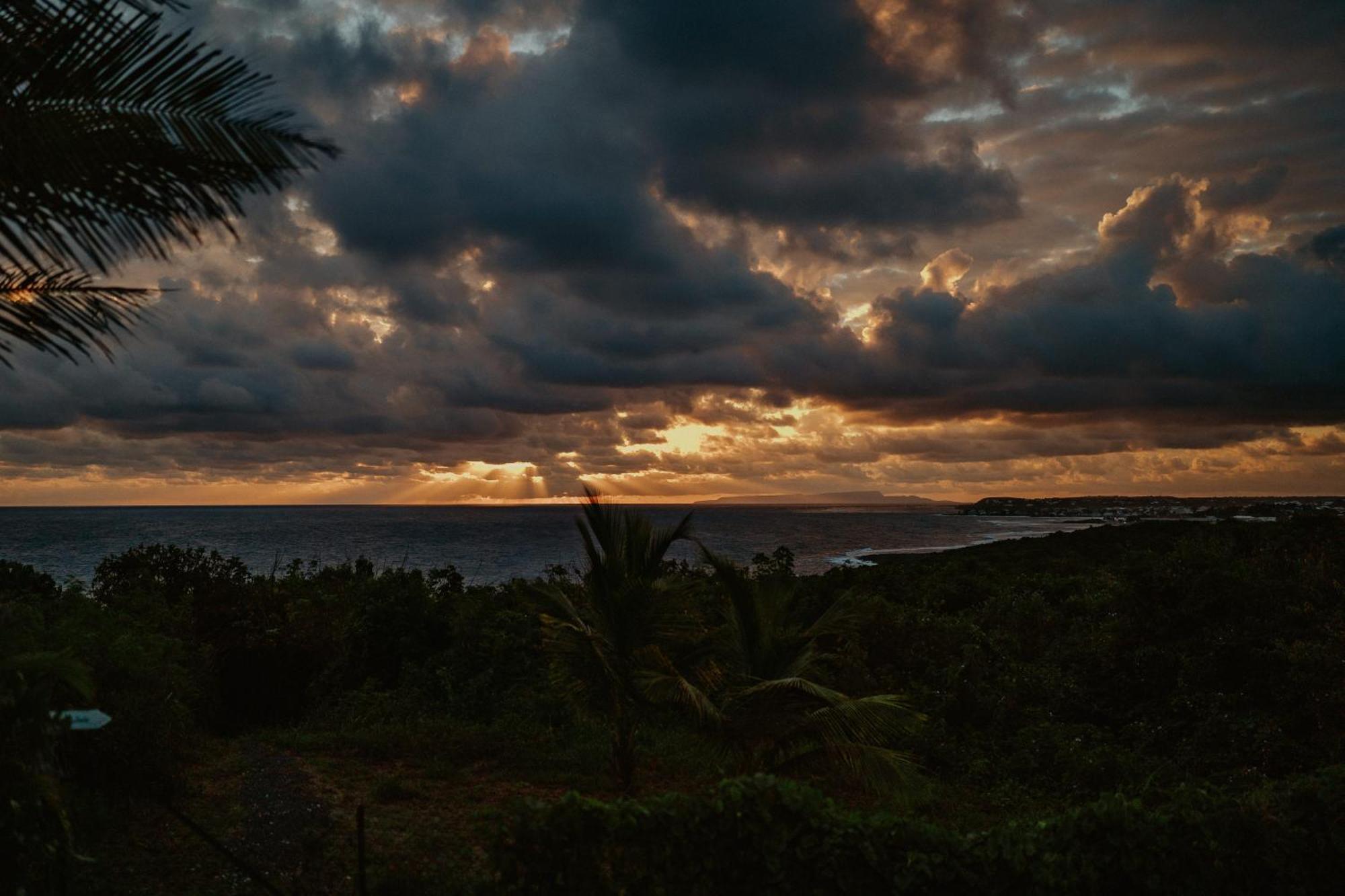 Villa Manika Vue Mer Le Moule Exteriér fotografie